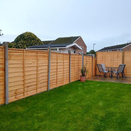 Villa Chipad Duo - Comfy House With Parking And Garden Chichester Exterior foto